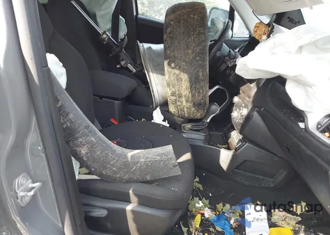 2021 Jeep Renegade Latitude 4X4 из США, поврежденный, VIN ZACNJDBB5MPN36626